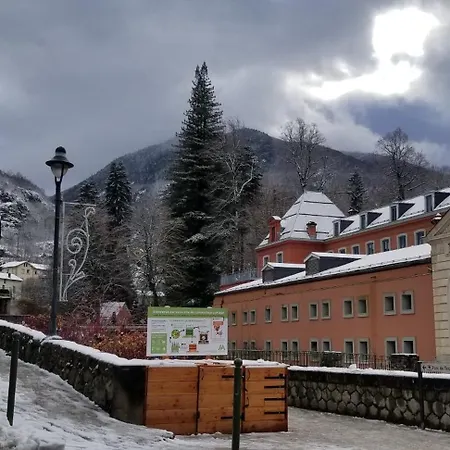 Apartment Maison Centre Parking Prive