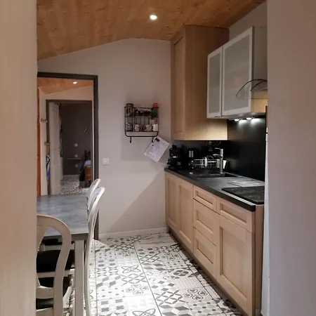 Appartement Maison Centre Parking Prive Ax-les-Thermes