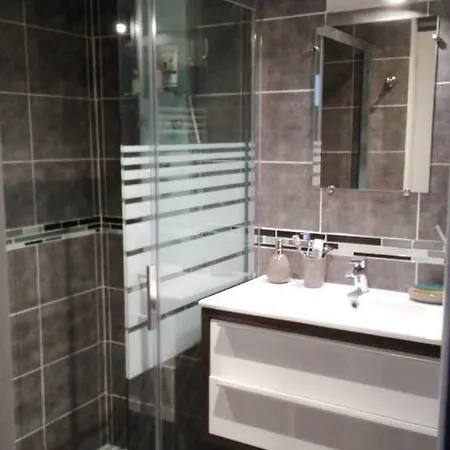 Apartment Maison Centre Parking Prive Ax-les-Thermes